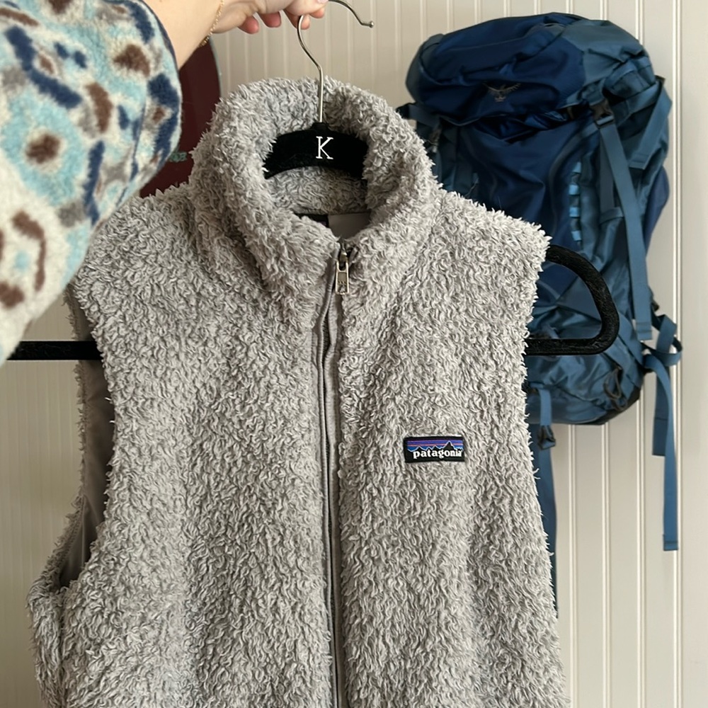 Patagonia women’s  “los gatos fleece”